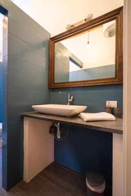 22 Home - Parcheggio Privato - Accogliente - Collegamento Sardegna E Corsica Livorno Kültér fotó