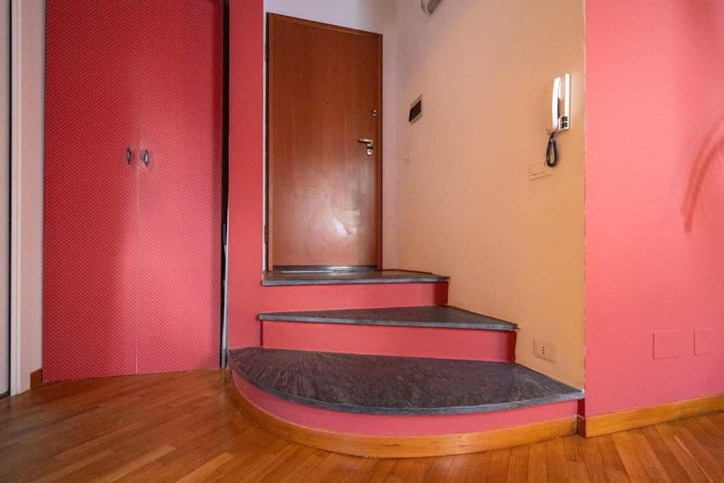 22 Home - Parcheggio Privato - Accogliente - Collegamento Sardegna E Corsica Livorno Kültér fotó